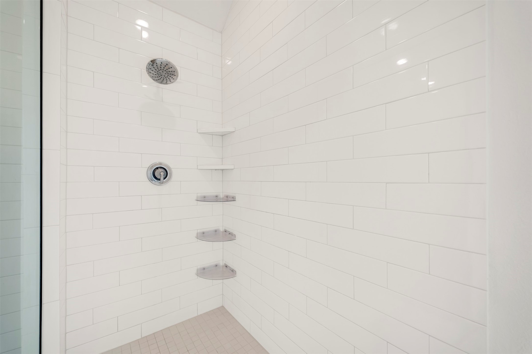 4127 Champlain Way Iowa Colony, TX 77583 - Photo 22 of 35 a bathroom with a shower
