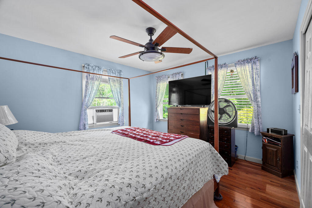 93 Bartlett Road Kittery Point, ME 03905 - Photo 11 of 41 untitled-9