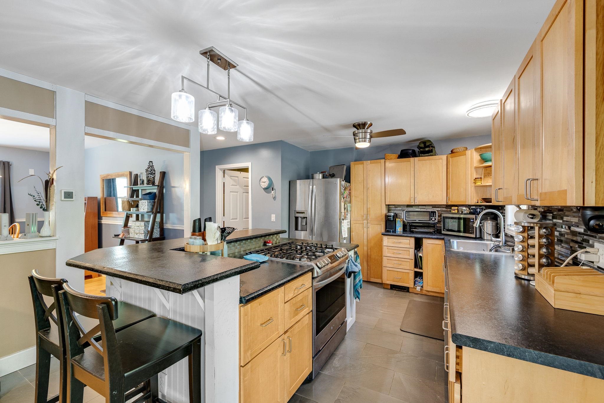 49 Edgewater Terrace Milton, VT 05468 - Photo 22 of 60