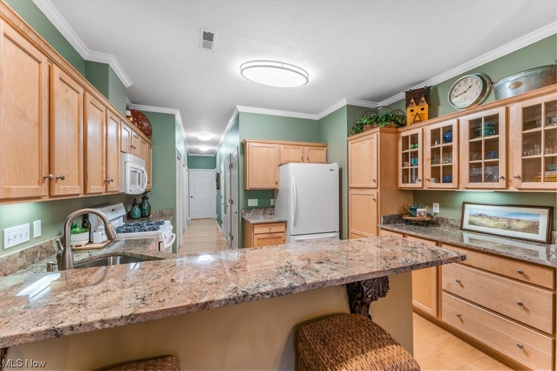 5645 Clingan Road, Unit 9D Struthers, OH 44471 - Photo 13 of 30 Gallery Image 13