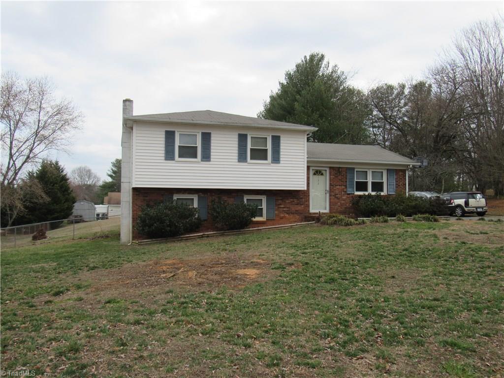 133 Dewsberry Road King, NC 27021 - Photo 1 of 25 Gallery Image 1