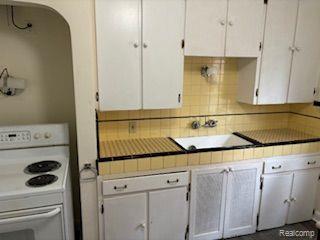 5086 Yorkshire Road Detroit, MI 48224 - Photo 10 of 10