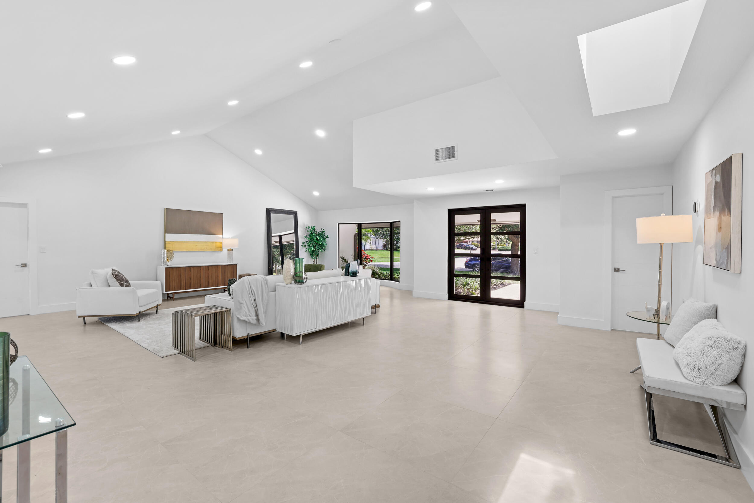 7571 Estrella Circle Boca Raton, FL 33433 - Photo 6 of 65 Living Room 1