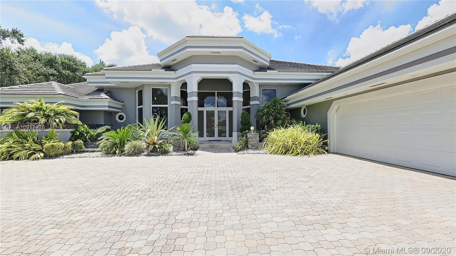 3088 Birkdale Drive Weston, FL 33332 - Photo 4 of 42