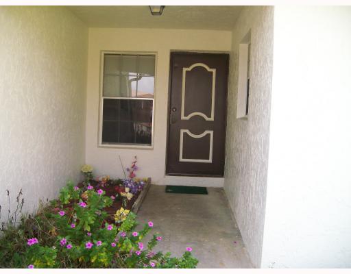 9306 Southwest 16th Road West Boca Raton, FL 33428 - Photo 5 of 10 Additional Photo
