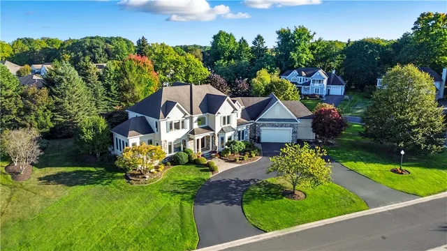 $1,100,000 | 430 Sundance Trail, Webster, NY 14580