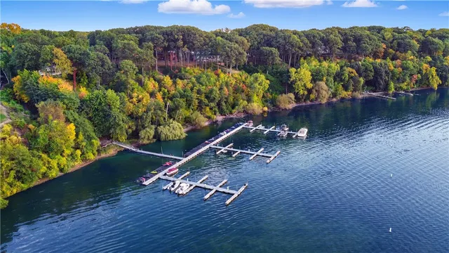 $1,100,000 | 430 Sundance Trail, Webster, NY 14580