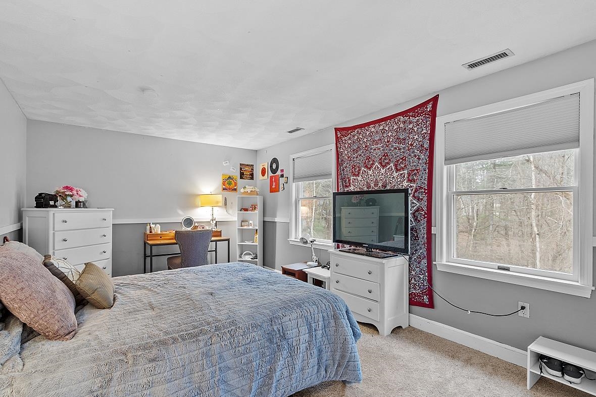 27 East Nashua Road Windham, NH 03087 - Photo 23 of 38