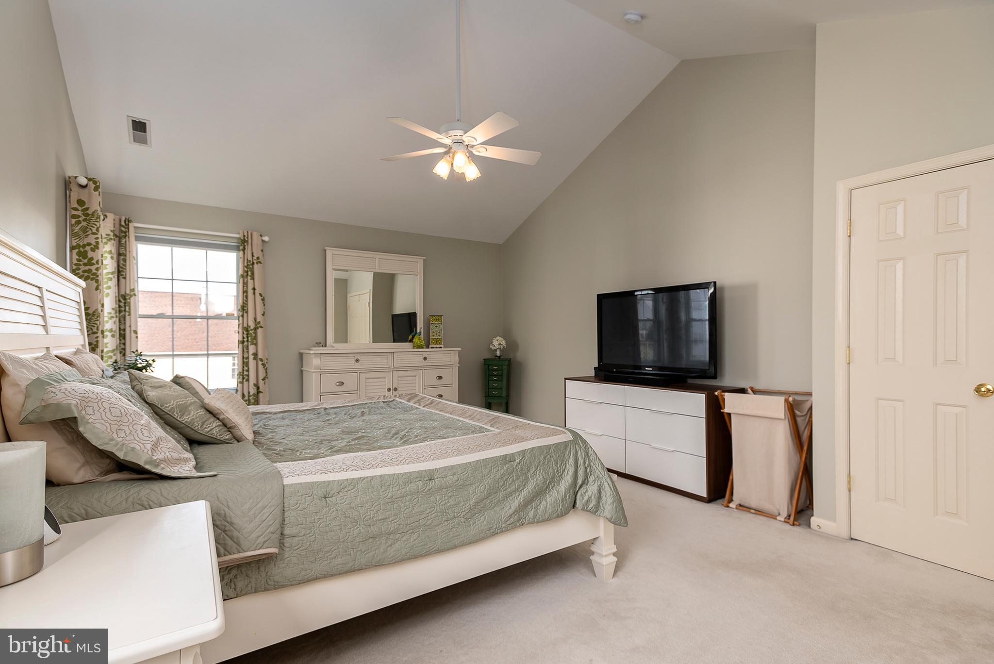 106 Queensberry Road Baltimore, MD 21237 - Photo 28 of 43 Primary Bedroom (alt view)