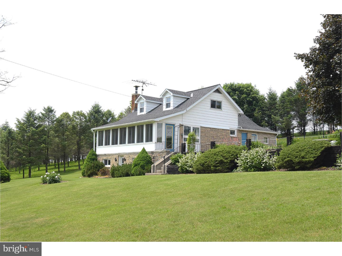 151 Scull Hill Loop Road Bernville, PA 19506 - Photo 3 of 22 Gallery Image 3