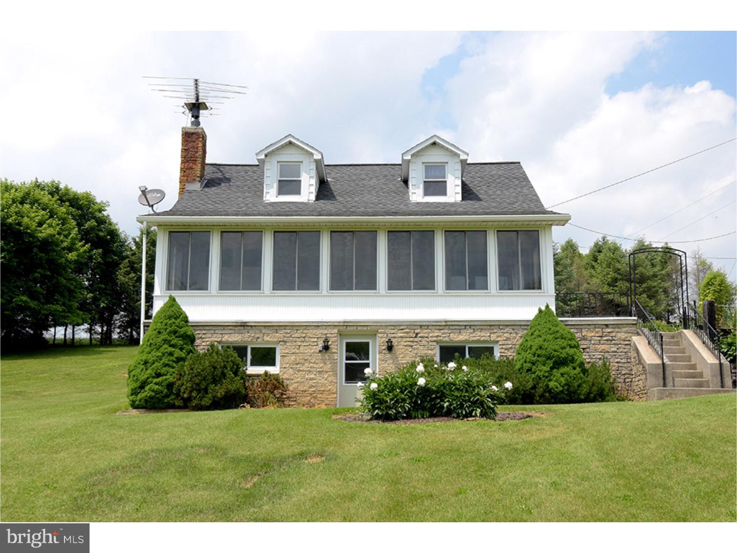151 Scull Hill Loop Road Bernville, PA 19506 - Photo 5 of 22 Gallery Image 5