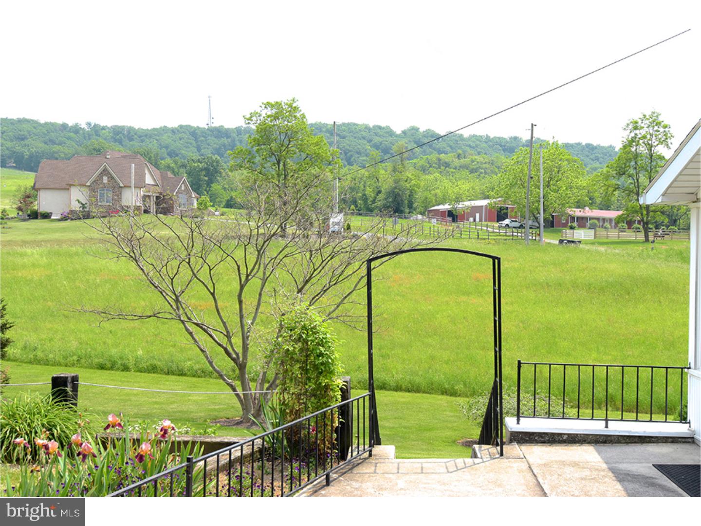 151 Scull Hill Loop Road Bernville, PA 19506 - Photo 8 of 22 Gallery Image 8