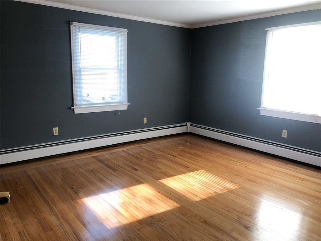 135 Reservoir Road Middletown, RI 02842 - Photo 7 of 16