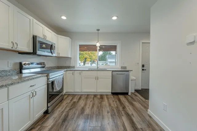 $209,900 | 1411 22nd Avenue, Monroe, WI 53566