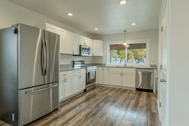 $209,900 | 1411 22nd Avenue, Monroe, WI 53566