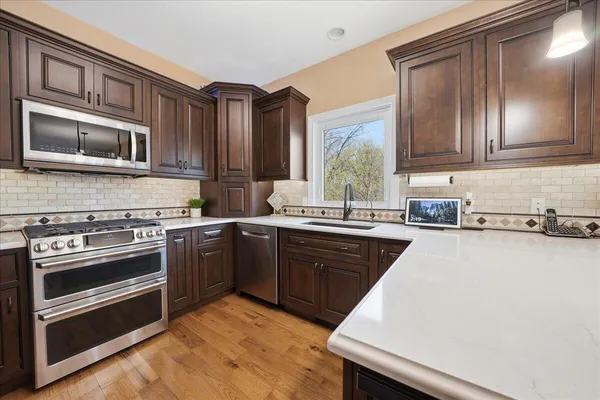 $495,000 | 2554 Blarney Stone Drive, Valparaiso, IN 46385