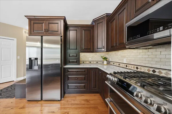 $495,000 | 2554 Blarney Stone Drive, Valparaiso, IN 46385