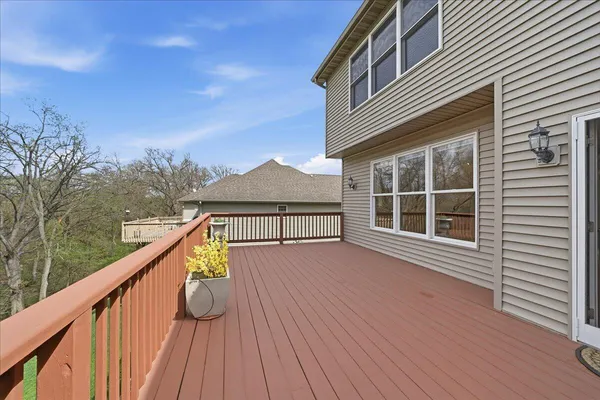 $495,000 | 2554 Blarney Stone Drive, Valparaiso, IN 46385