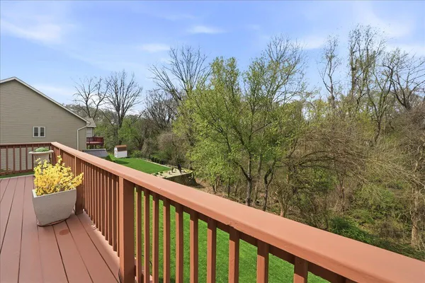 $495,000 | 2554 Blarney Stone Drive, Valparaiso, IN 46385
