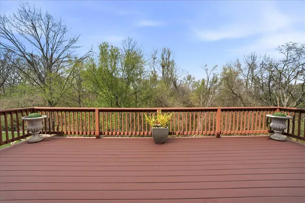 $495,000 | 2554 Blarney Stone Drive, Valparaiso, IN 46385