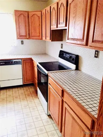 $1,450 | 224 Ivyhurst Circle, Amherst, NY 14226