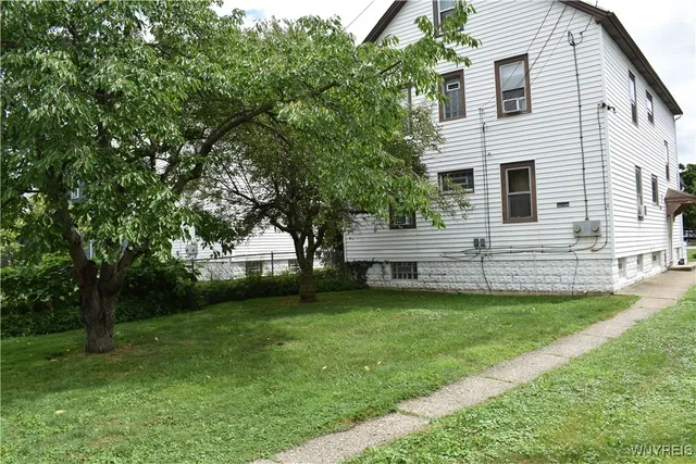 $1,450 | 224 Ivyhurst Circle, Amherst, NY 14226