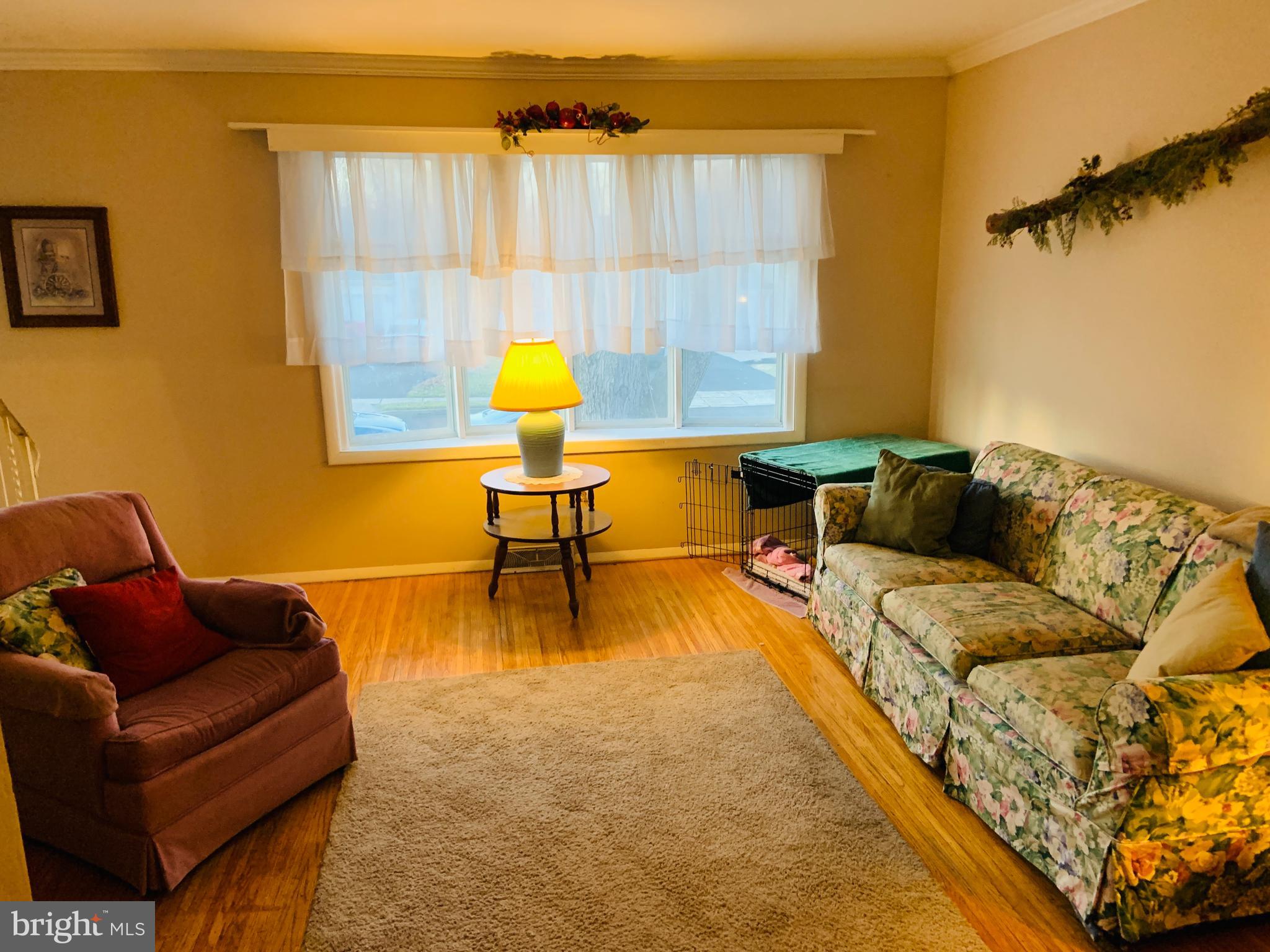 839 Phillips Road Warminster, PA 18974 - Photo 19 of 35 Living Room with Triple Window