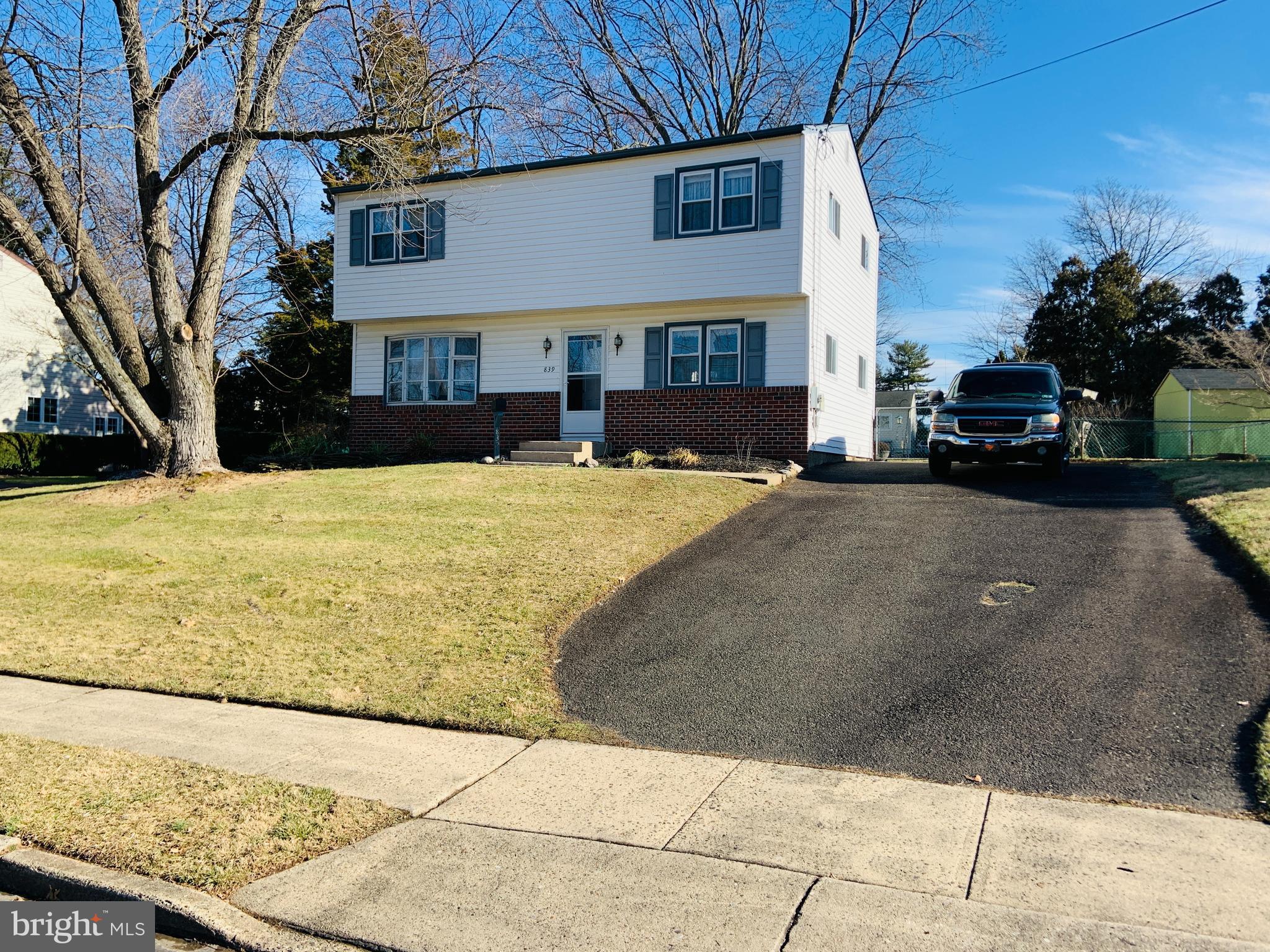 839 Phillips Road Warminster, PA 18974 - Photo 2 of 35 Driveway Parking for 6 cars