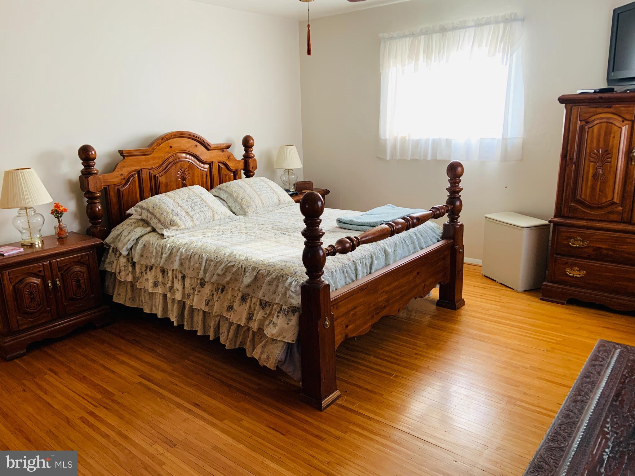 839 Phillips Road Warminster, PA 18974 - Photo 23 of 35 Primary Bedroom with Hardwoods