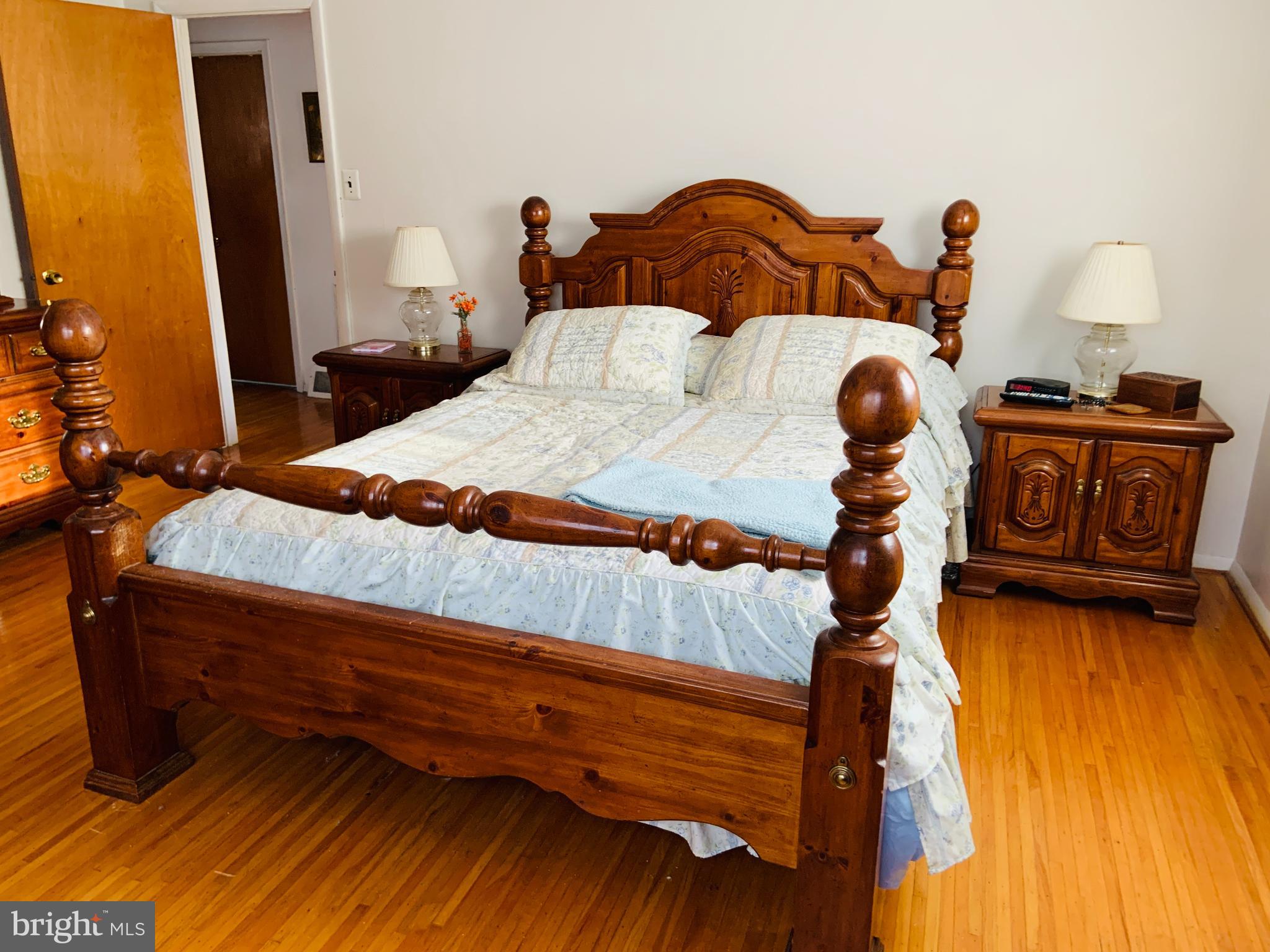 839 Phillips Road Warminster, PA 18974 - Photo 25 of 35 Primary bedroom adjacent to Hall Bath