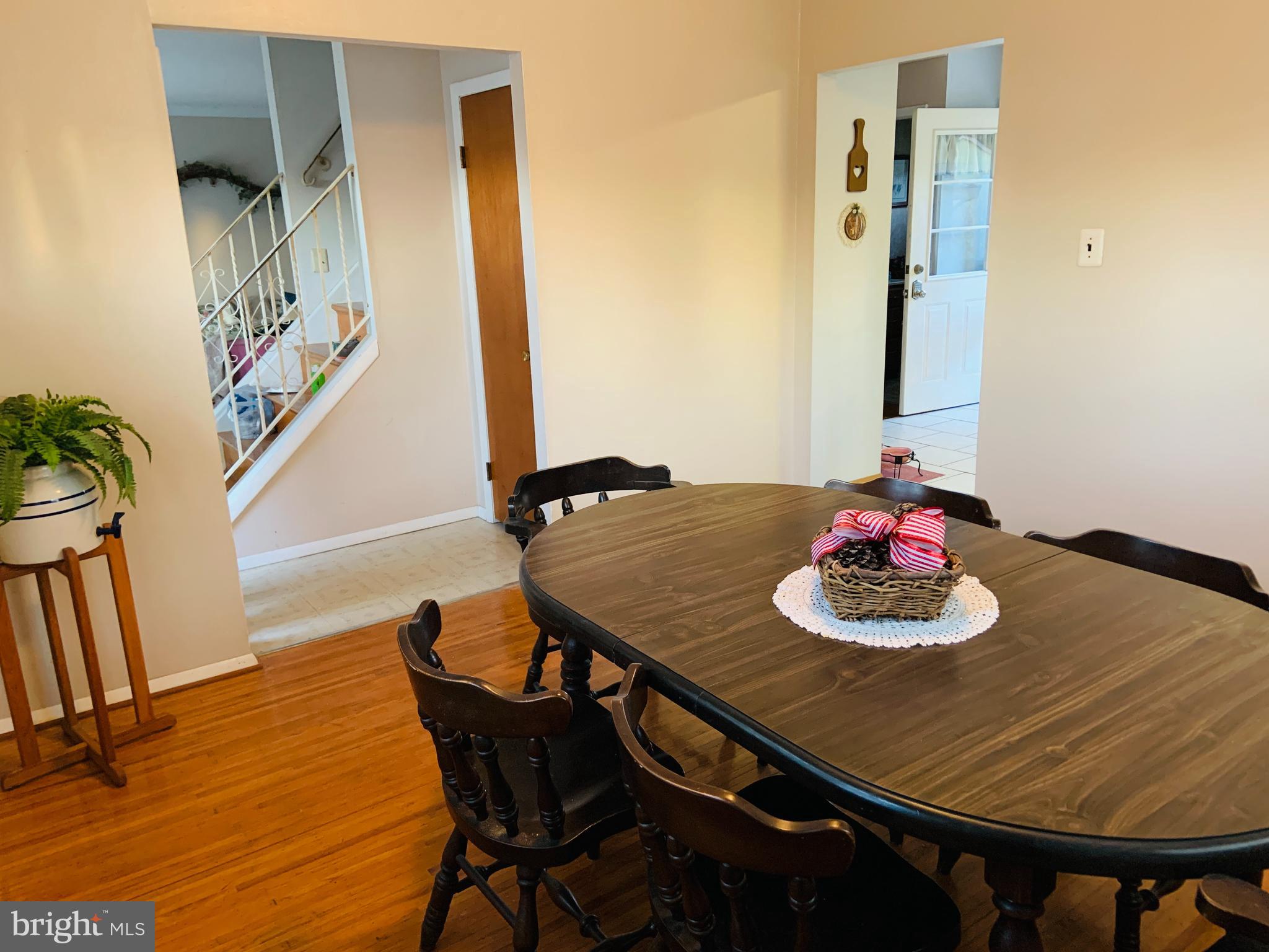 839 Phillips Road Warminster, PA 18974 - Photo 10 of 35 Dining Room off kitchen and foyer