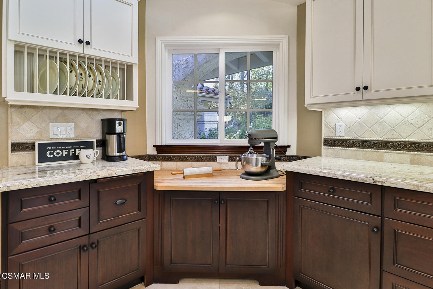 11842 Pradera Road Camarillo, CA 93012 - Photo 18 of 62 dKitchen8