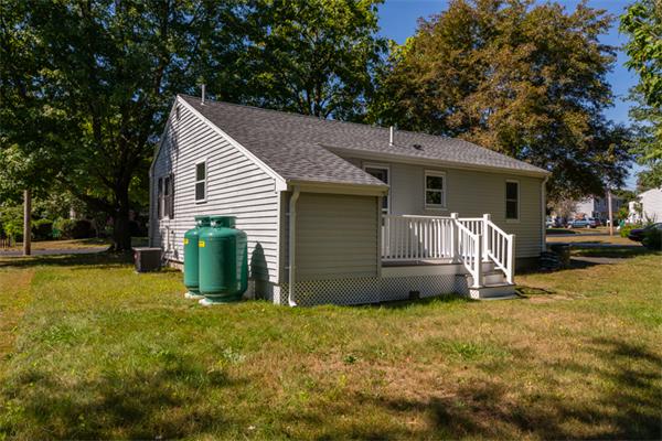 194 Levin Road Rockland, MA 02370 - Photo 18 of 20 Gallery Image 18