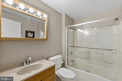 $852,600 | 20646 Hazelnut Court, Germantown, MD 20874