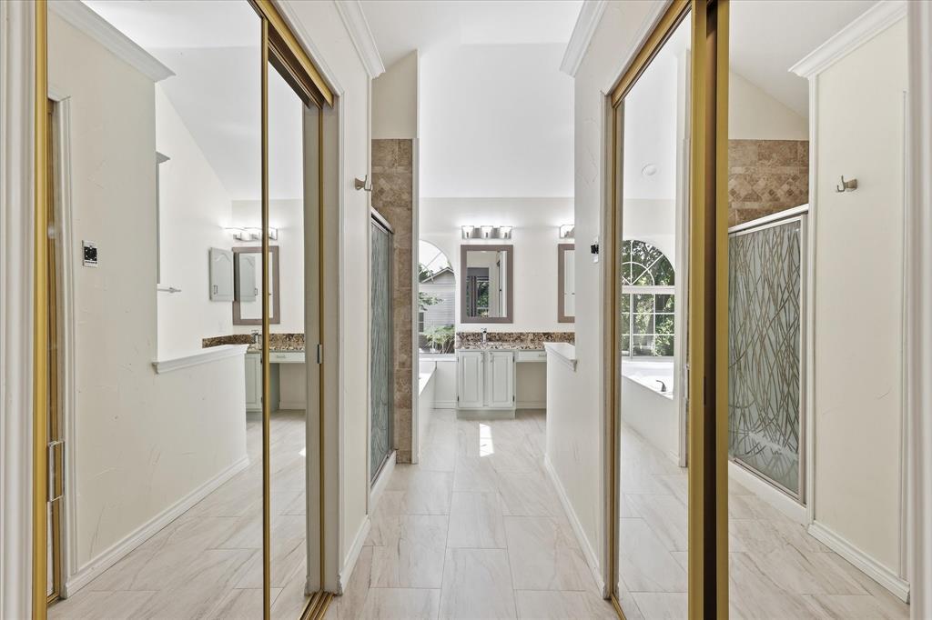 1409 Rider Circle Grapevine, TX 76051 - Photo 22 of 40 Gallery Image 22