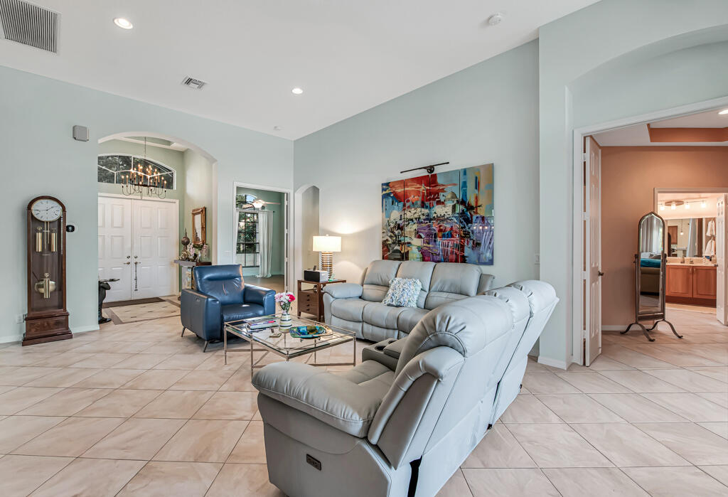 9611 Ravello Street Lake Worth, FL 33467 - Photo 7 of 62 09