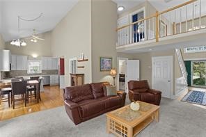 18 Quail Ridge Road Cranston, RI 02921 - Photo 9 of 45