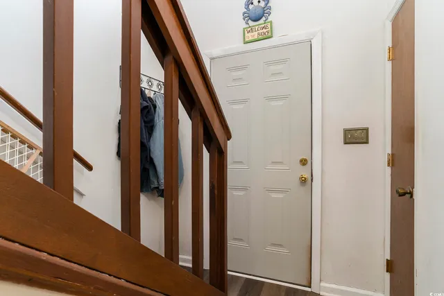 $179,900 | 601 38th Avenue North, Unit E1, Myrtle Beach, SC 29577