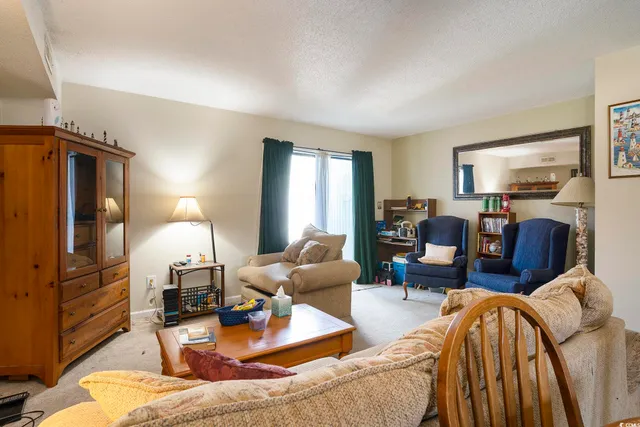 $179,900 | 601 38th Avenue North, Unit E1, Myrtle Beach, SC 29577