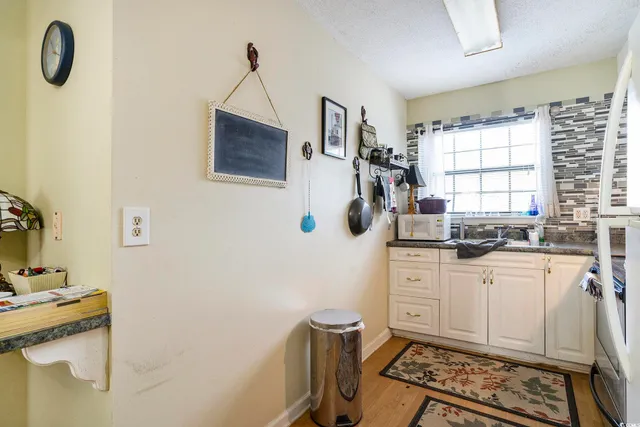 $179,900 | 601 38th Avenue North, Unit E1, Myrtle Beach, SC 29577