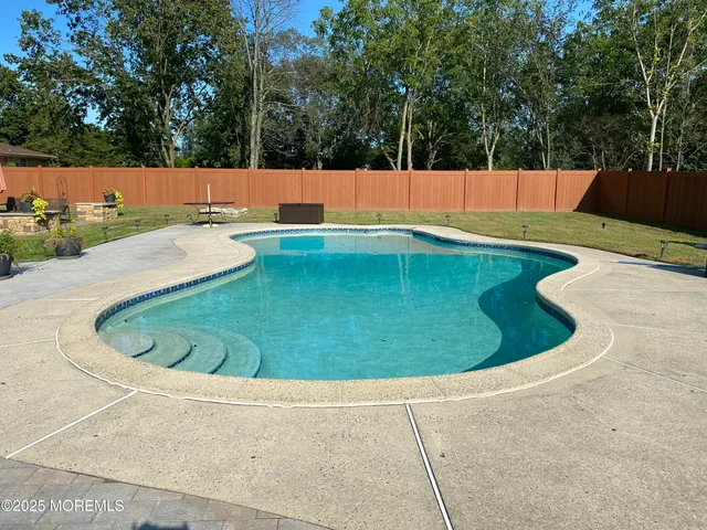 $899,999 | 1417 Silverton Road, Toms River, NJ 08755