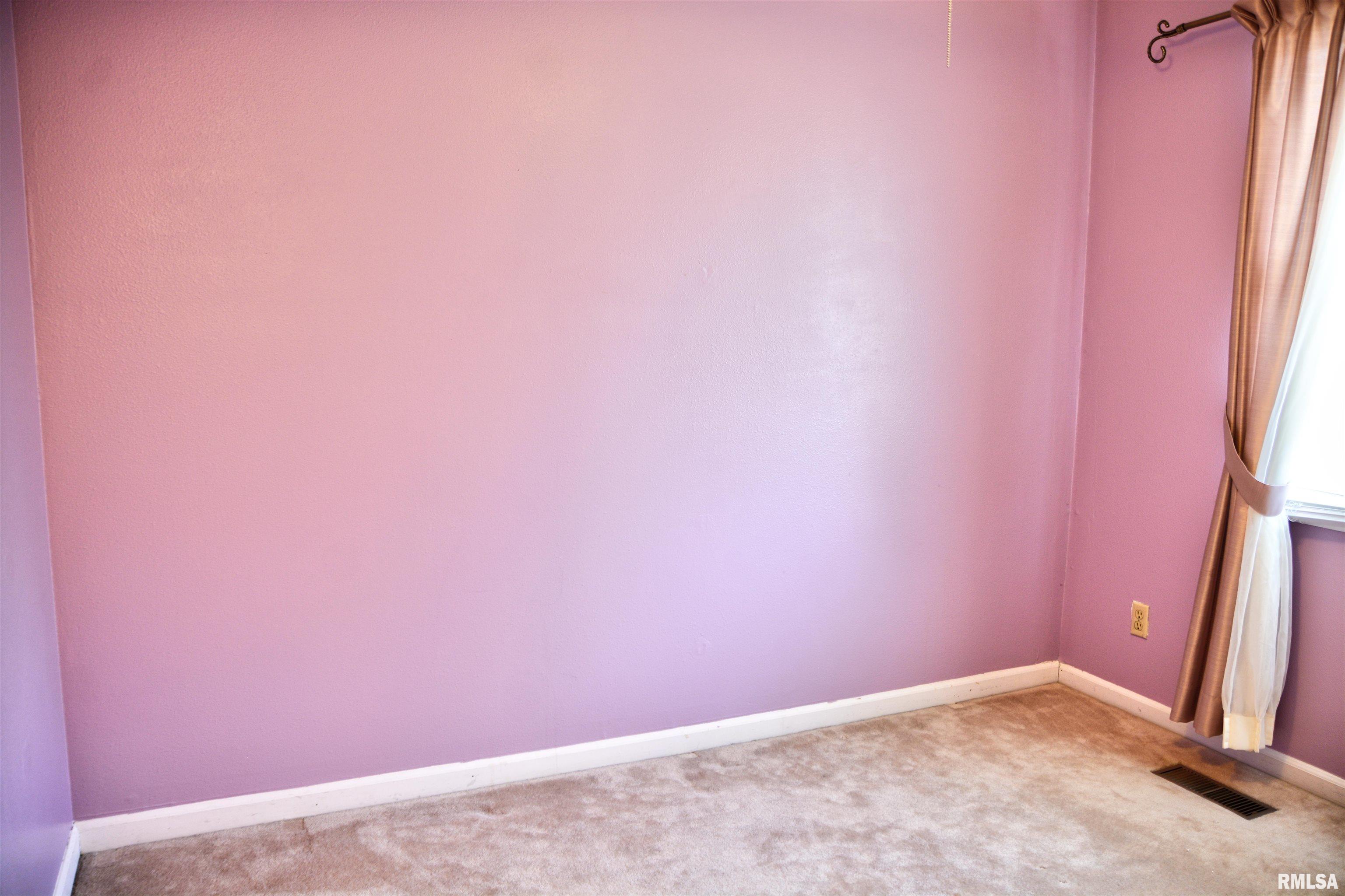 260 Jamestown Road Macomb, IL 61455 - Photo 15 of 18