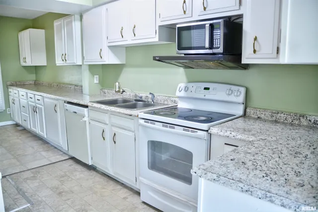 $89,900 | 260 Jamestown Road, Macomb, IL 61455