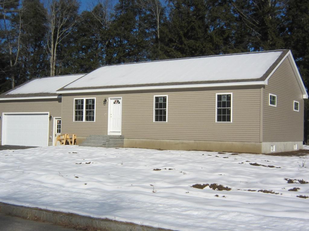 12 Brenda Lane Rochester, NH 03867 - Photo 3 of 8 Gallery Image 3