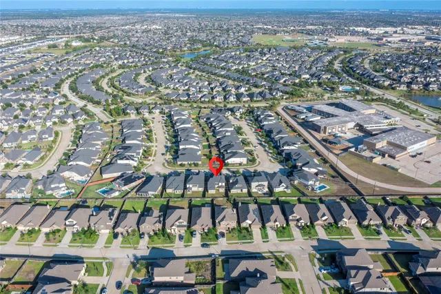 $3,600 | 3618 Windward Canyon Drive, Fulshear, TX 77441