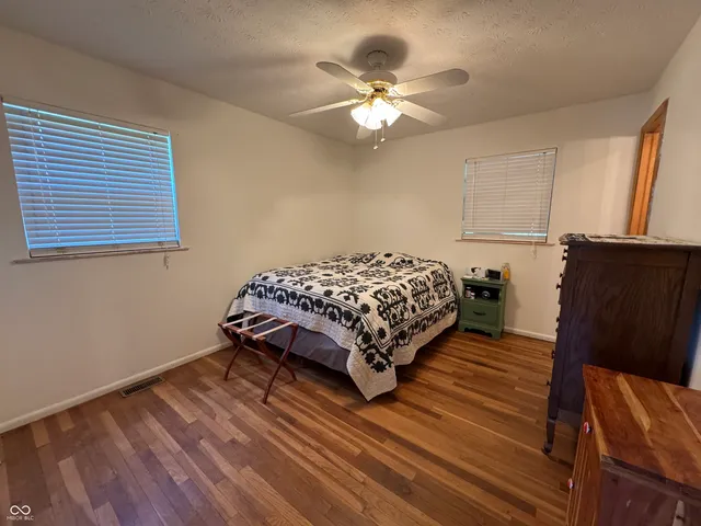 $250,000 | 825 Park View Drive, Rushville, IN 46173