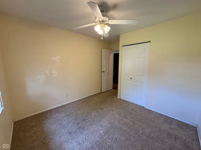 $250,000 | 825 Park View Drive, Rushville, IN 46173