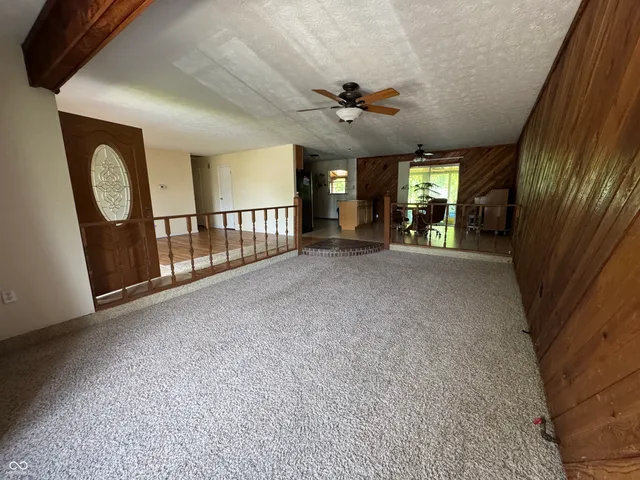 $250,000 | 825 Park View Drive, Rushville, IN 46173