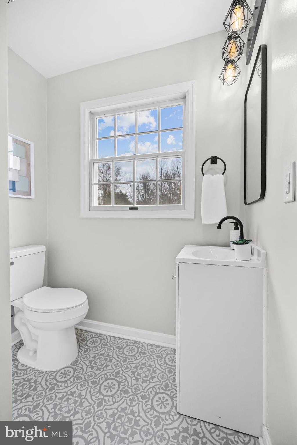 12701 Roark Court Reston, VA 20191 - Photo 18 of 58 Main Level Half Bath