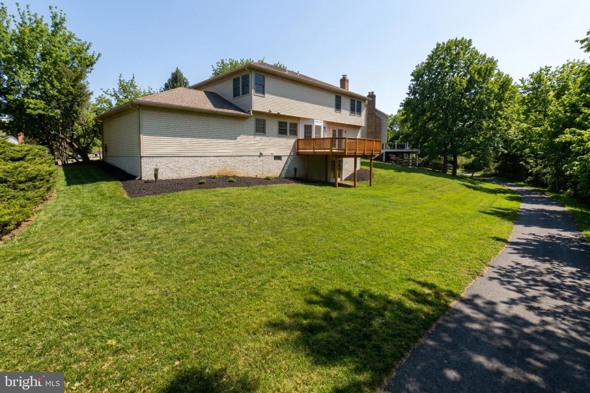 12701 Roark Court Reston, VA 20191 - Photo 47 of 58